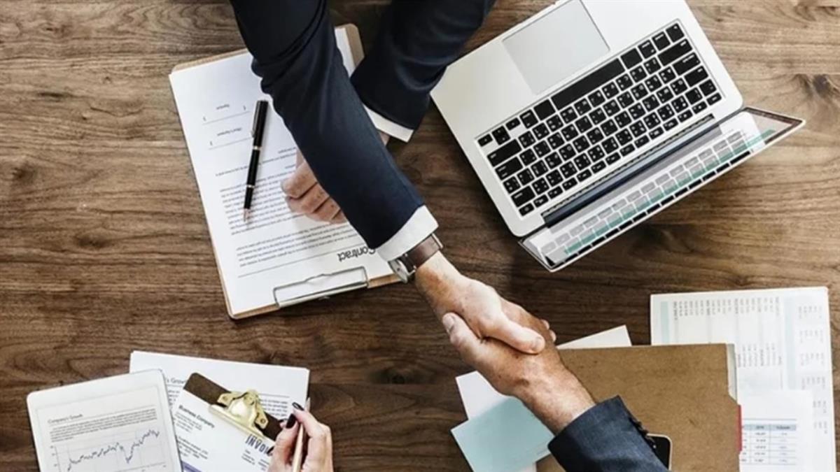 不願朝九晚五！ Z世代「5成想兼職」 期待薪水至少38K