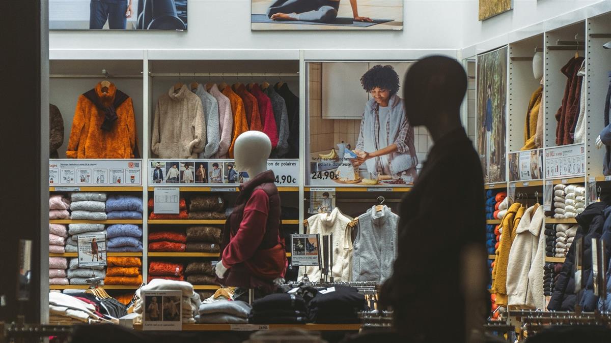 逛UNIQLO「1行為」別做！ 一票店員點頭：給我就好