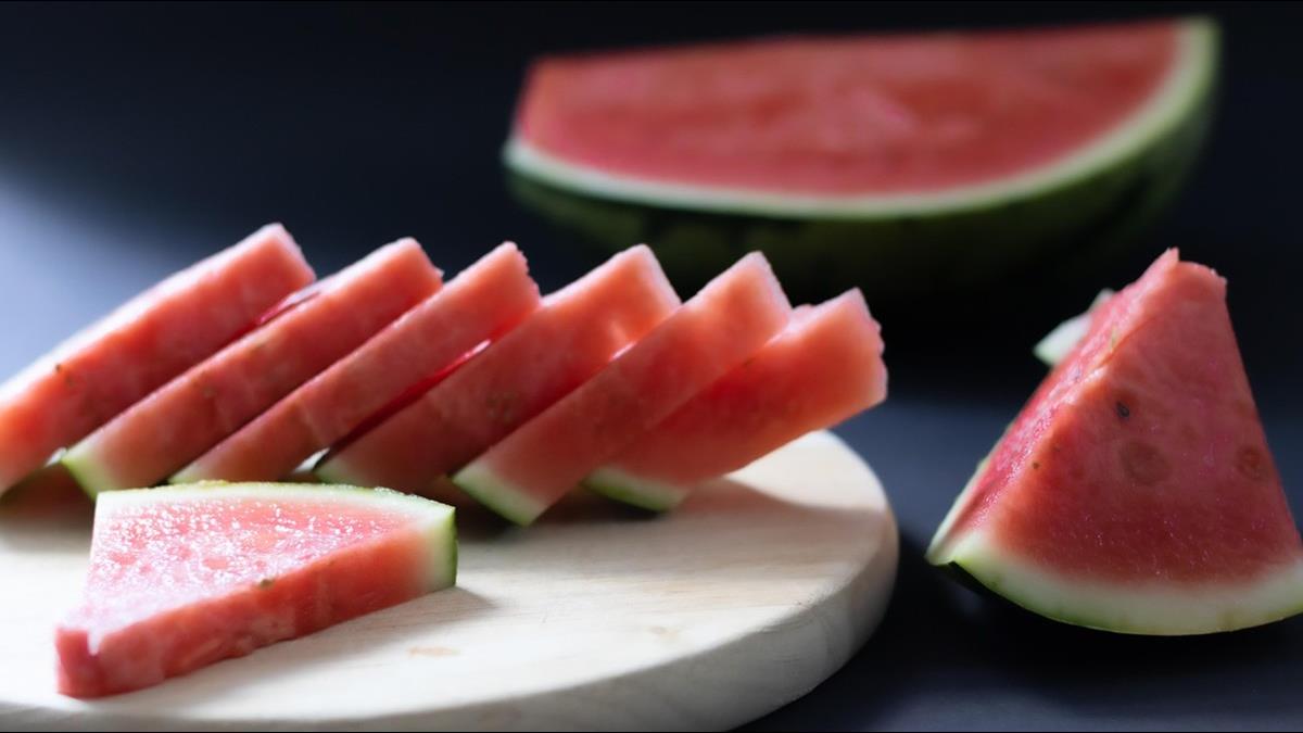 中國「驗瓜師」月入12萬！ 西瓜甜不甜2秒就知道