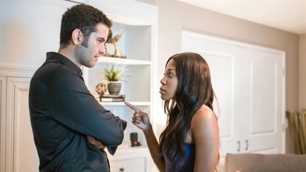 戶頭借父母「存800萬被看到」 女友急喊拿回來 網勸：可以分了