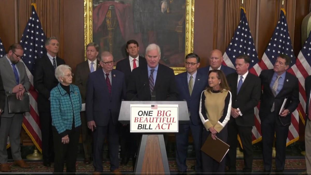 川普「超兇狠條款」若上路 安聯示警：股市跌1成、美元貶5%