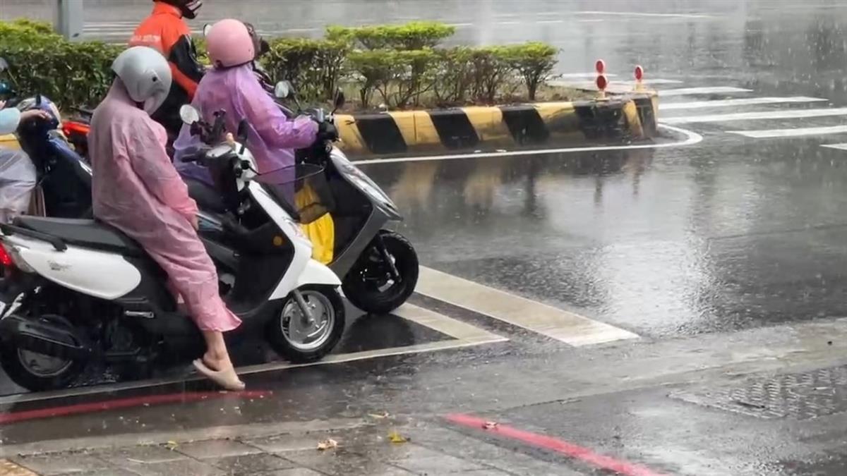 下班注意！15縣市豪、大雨特報 雨彈炸至深夜
