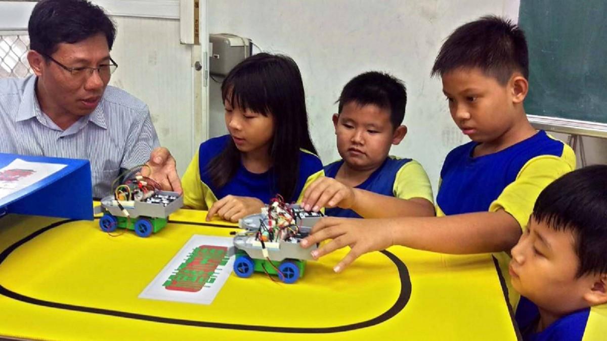 七成師培生「跳船」不上岸 內行嘆：自然老師將歸零