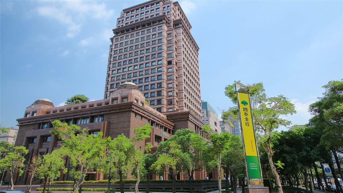 國泰金第三代接班 蔡宏圖長子蔡宗翰出任副董事長