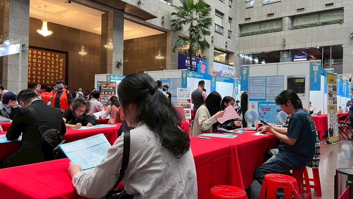 北市25廠商聯合徵才！ 打工時薪最高336元 正職月薪上看7萬