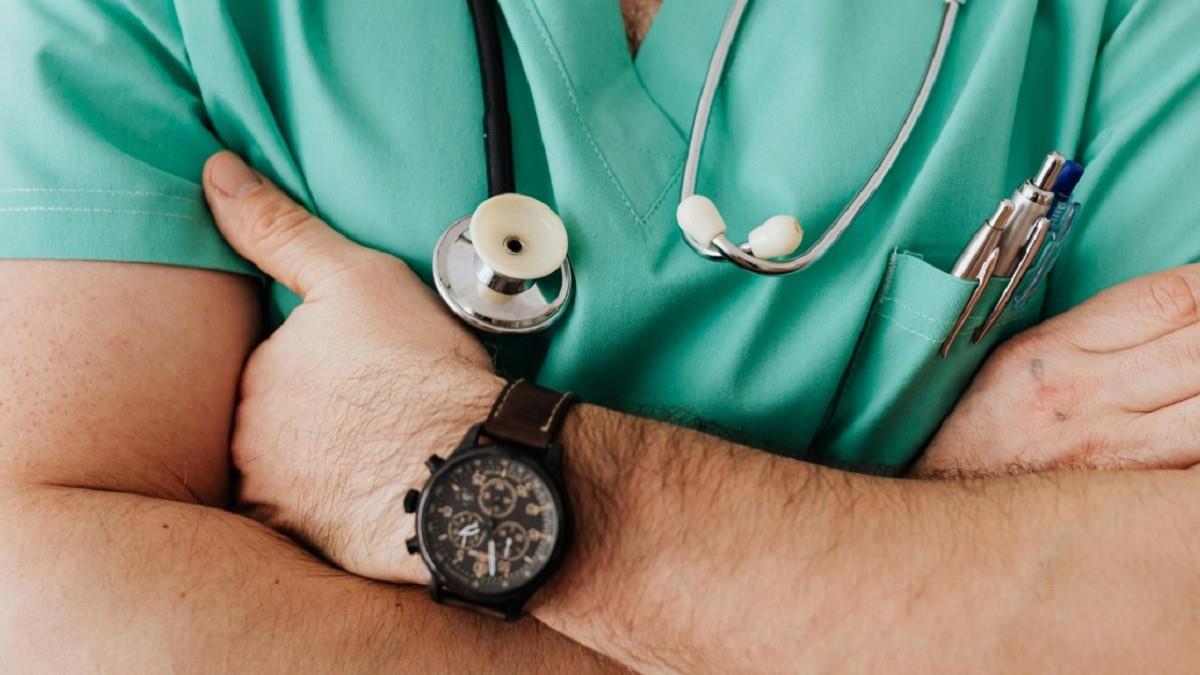 還會想當醫師娘嗎？網友曝「這2職業」比醫生還賺