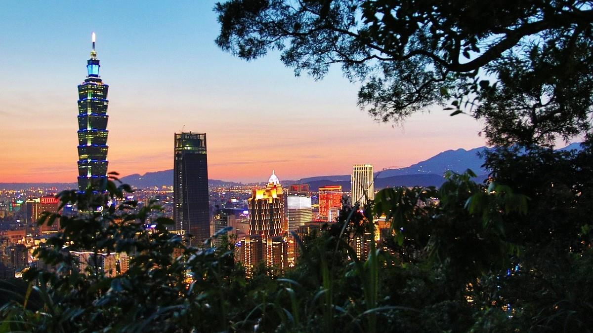 賣不出去是誤導！ 建商推她「特別保留戶」網見對話：真急了