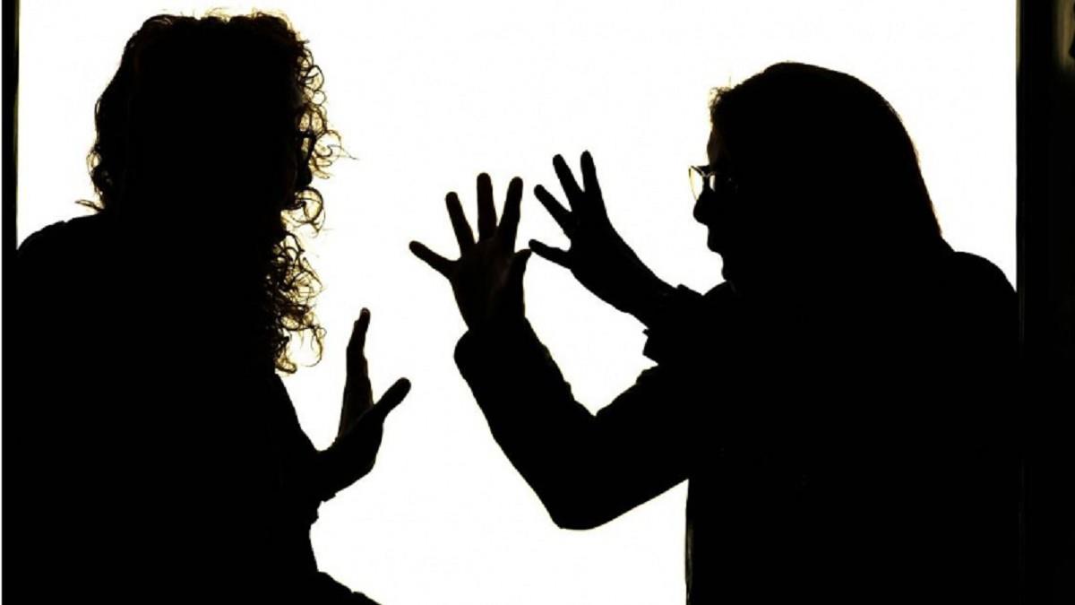 妹哭求收留！白吃白喝「睡到中午」 姊苦勸竟挨轟：無情又貪婪