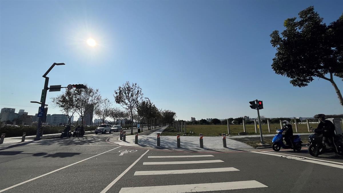 「超巨蛋」救援無效！台中水湳地標脫率創低 估價師全說了