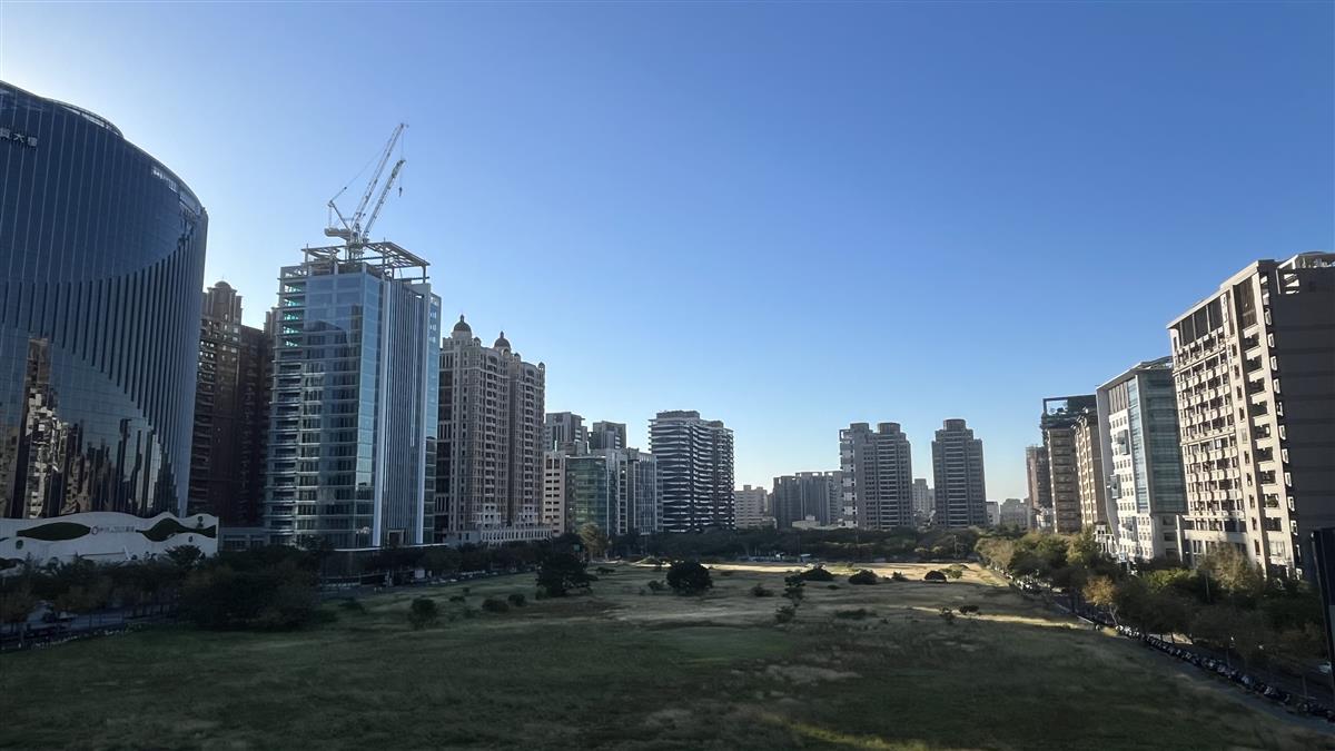 他賣新竹蛋黃房！「開價貴50萬」沒人要 網笑：實登已變天花板