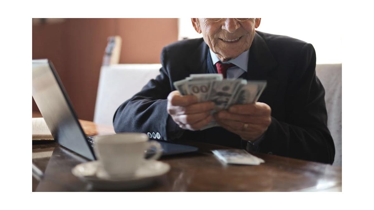 沒錢是因不夠努力？「靠爸三代」曝殘酷現實：一定跟父母有關