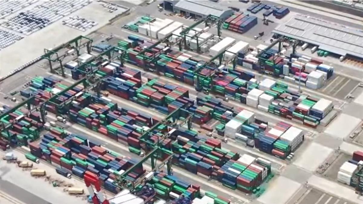 進口車塞爆港口倉庫！ 買家觀望等驚喜 車商將祭超殺促銷