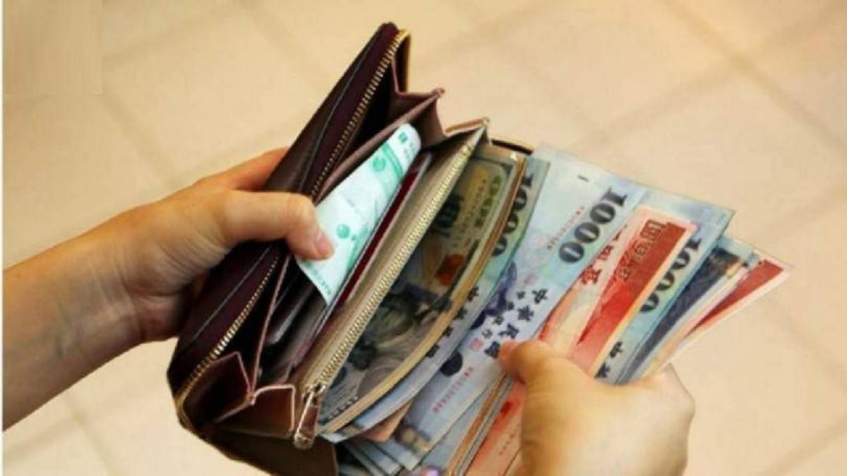 尪收入高3倍！吃口冰淇淋也AA她崩潰 見1事心寒想休夫