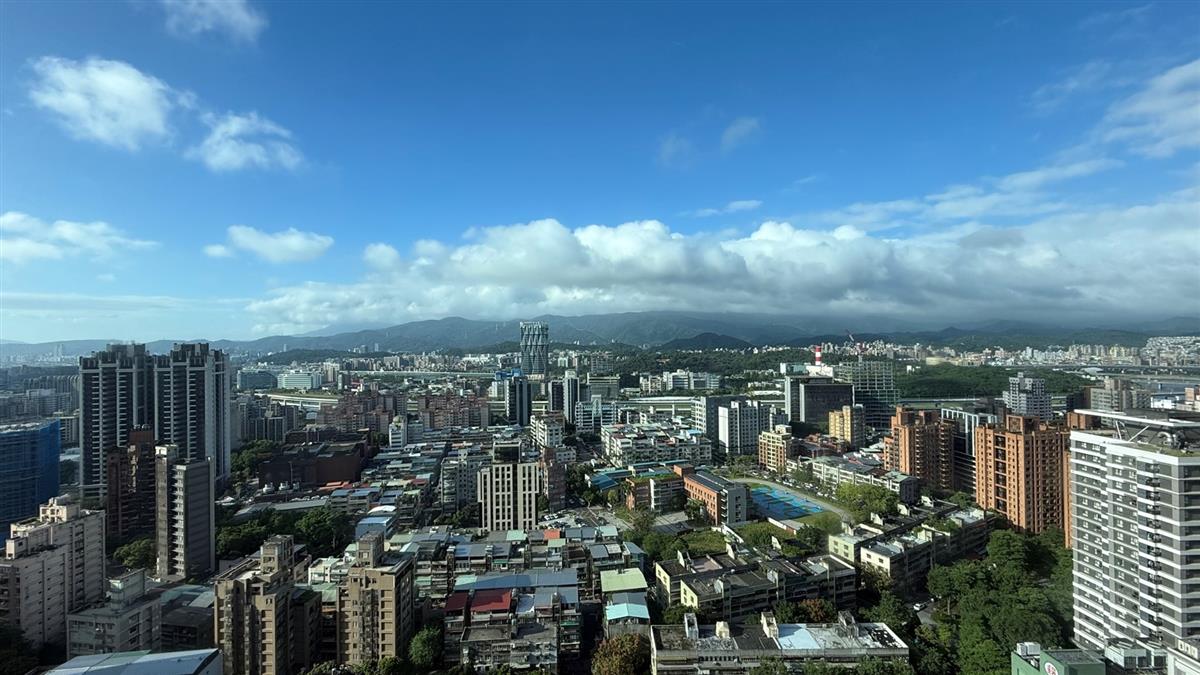 房仲6月交易年減4成！ 專家：想成交不降價很難