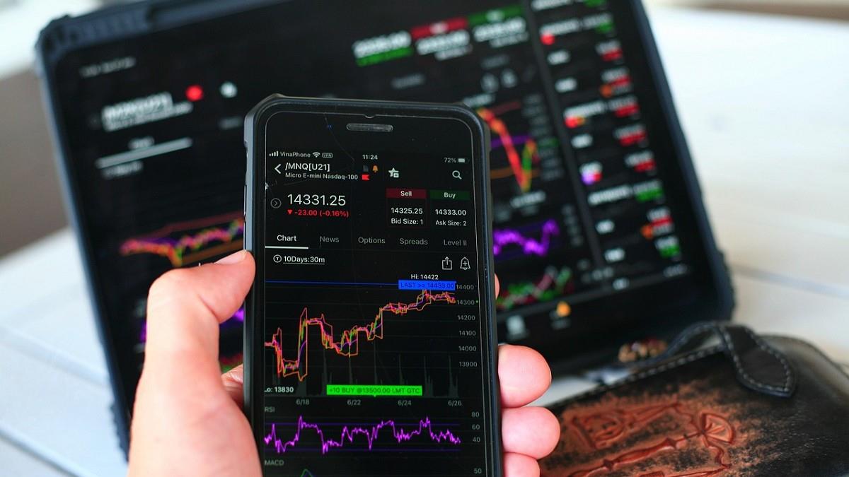 標普、那指創新高！ 法人：台股恐迎年線攻防戰