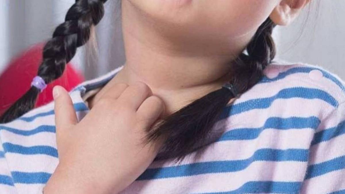 女雙腿發癢2個月！一查竟是肝癌 醫示警「皮膚4症狀」快就醫