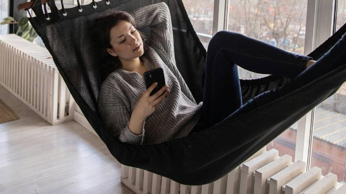 尪月入3萬！ 她每天躺平「只想廢到死」 網見1關鍵：已哭暈