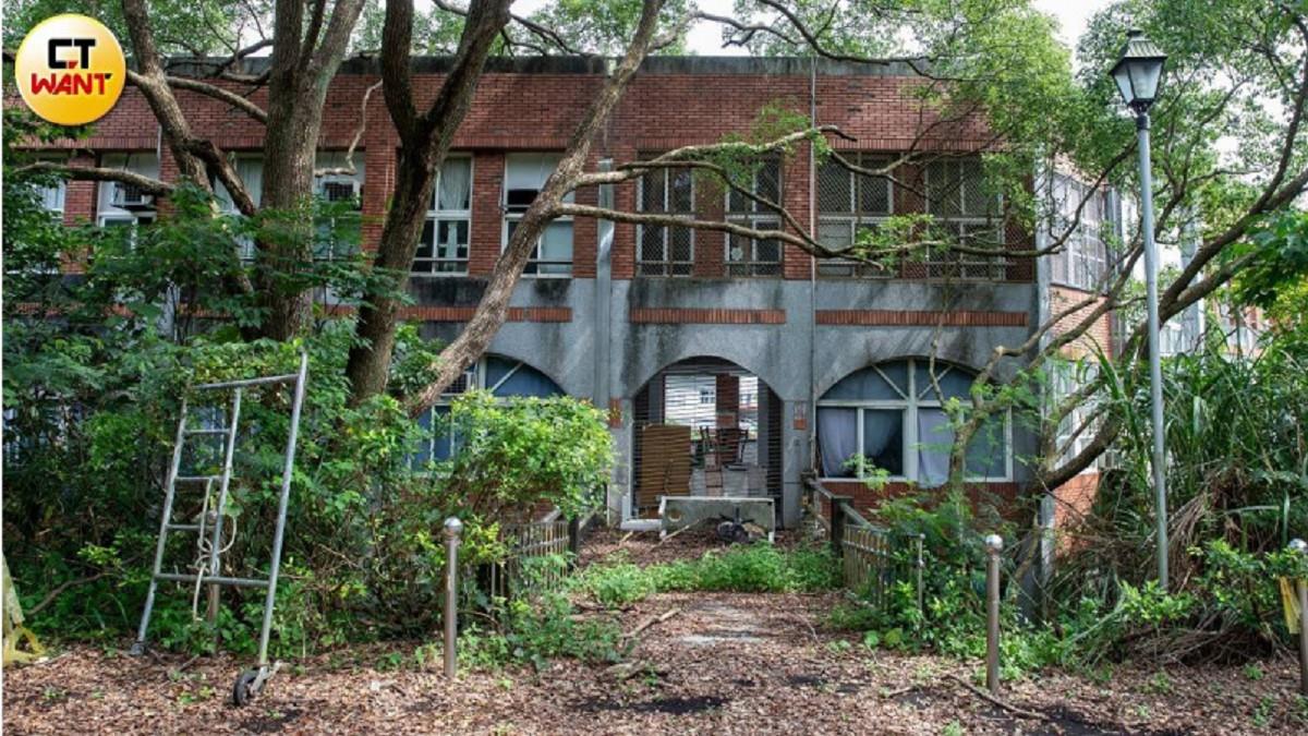 亞太退場沒人接手！ 教育部喊「沒處理好要扣錢」清算團：最大的慣老闆