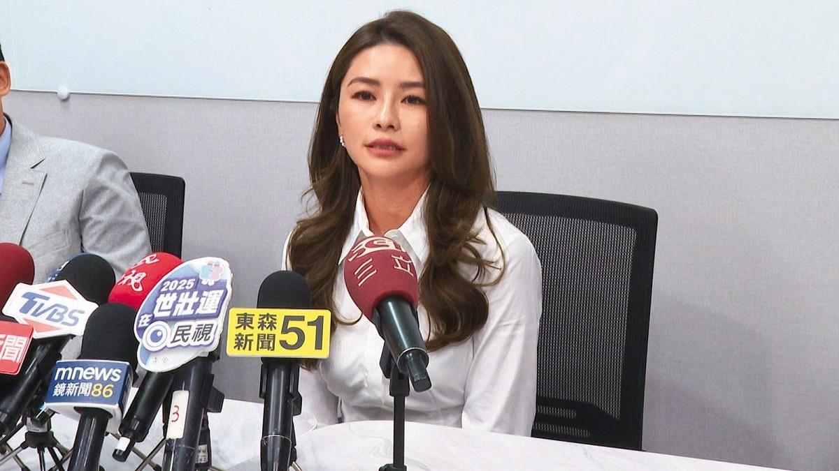 惡檢性騷又裁贓 傳訊最美董座竟聊算命：跟妳聊天很開心