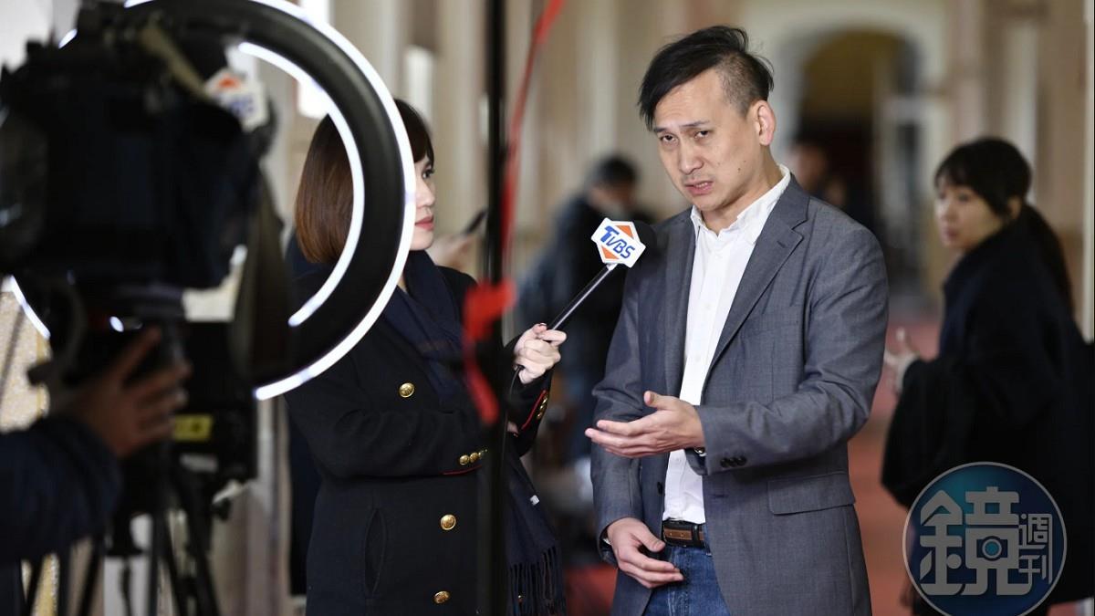 被蔣市府打臉！葉元之駁「我不是慣老闆」 律師秀2度違法記錄