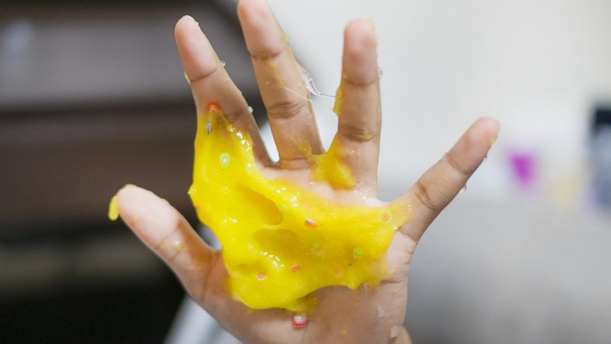 家長注意！ 史萊姆黏土硼超標8.6倍 恐釀「皮膚發炎」