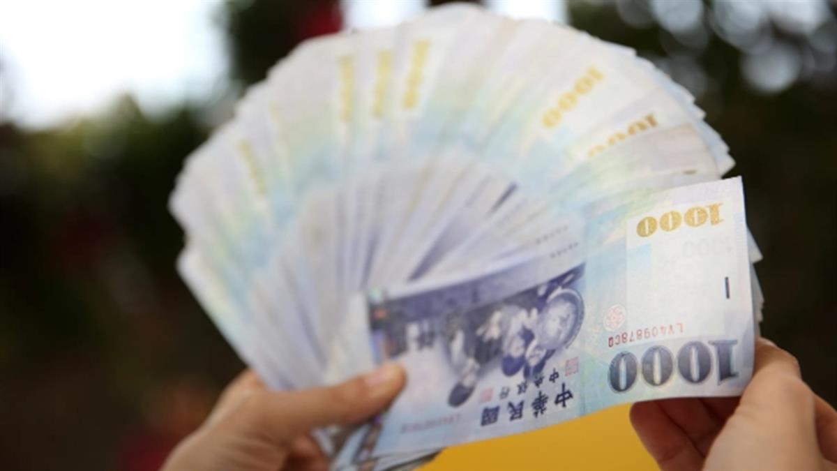 成天唱K吃麥當勞 一家8口涉裝病詐保5570萬 法院1理由判無罪