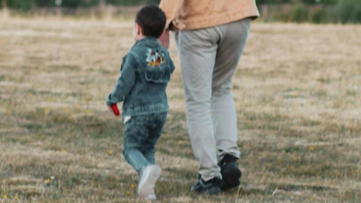 公公想傳宗接代！找前妻兒「過繼孫子」 媳氣炸：有皇位要繼承？