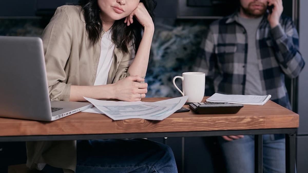 連65元便當錢都不幫出 她問是同居不夠久？ 網勸：放生吧