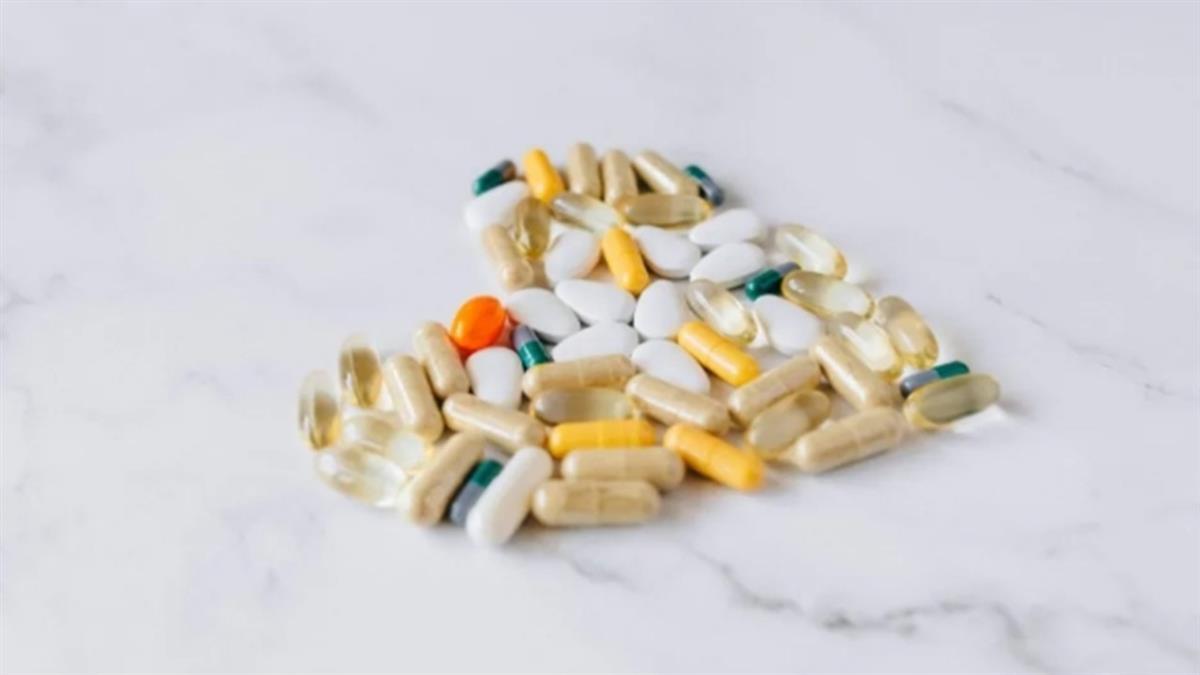 保健食品攏是假？ 台大醫揭「洗腎王國真相」：龐大產業利益