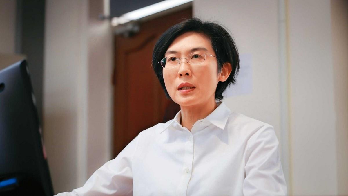 林岱樺手機已破解！ 涉貪對話、私訊住持喊老公全曝光