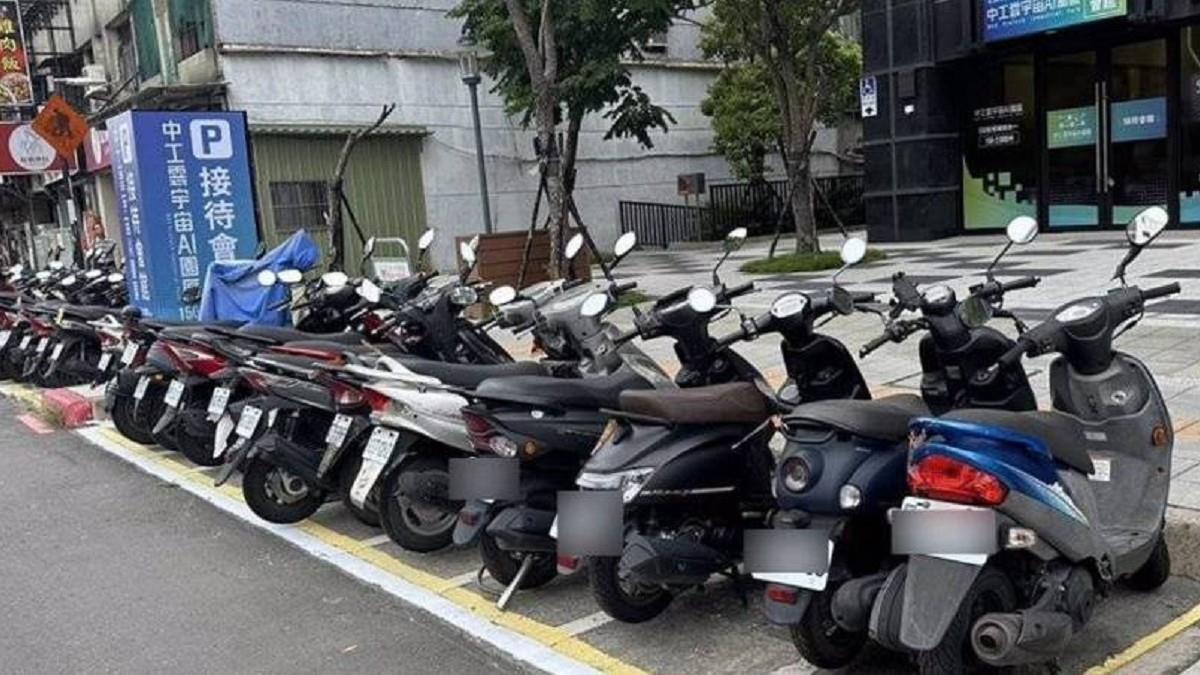 立側柱常被公審！ 他批「硬塞車位」更可恨 全網吵翻了