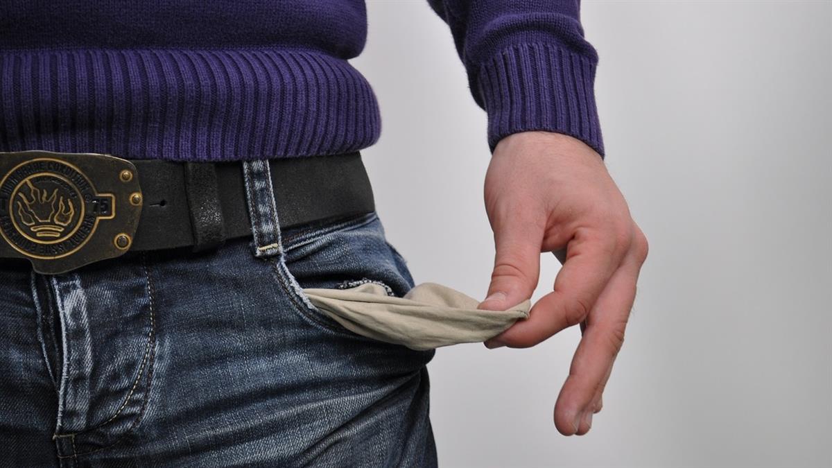 年薪400萬機師因「長年1疏忽」　退休後驚覺出事了