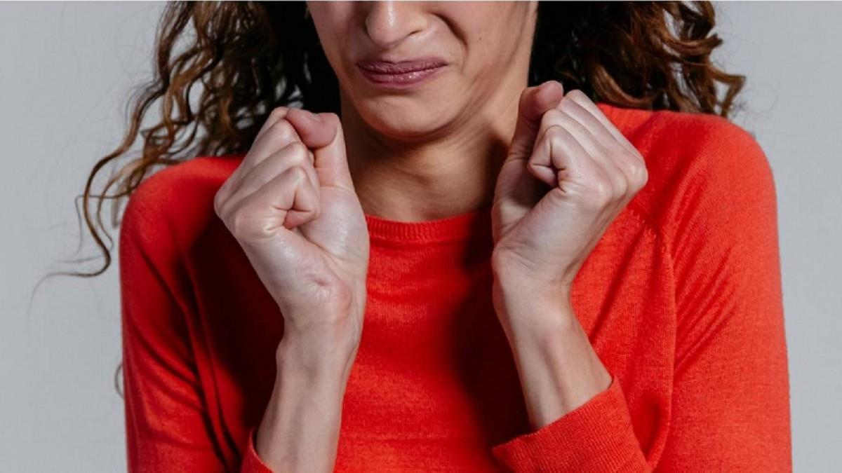 富家男友「1動作」叫服務生她苦惱 網搖頭勸：妳快逃