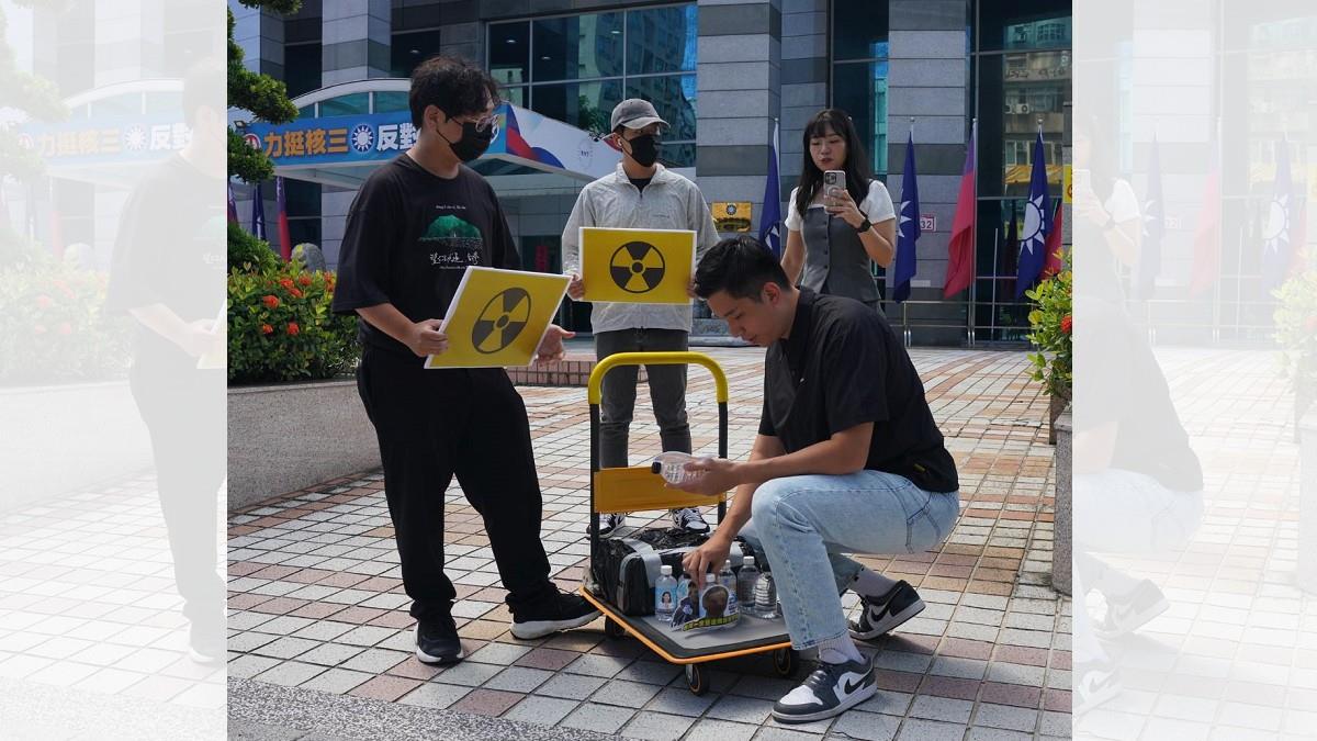 「核料廢水」楊智伃一口乾！ 陳聖文痛批模糊焦點：喝掉很光榮？