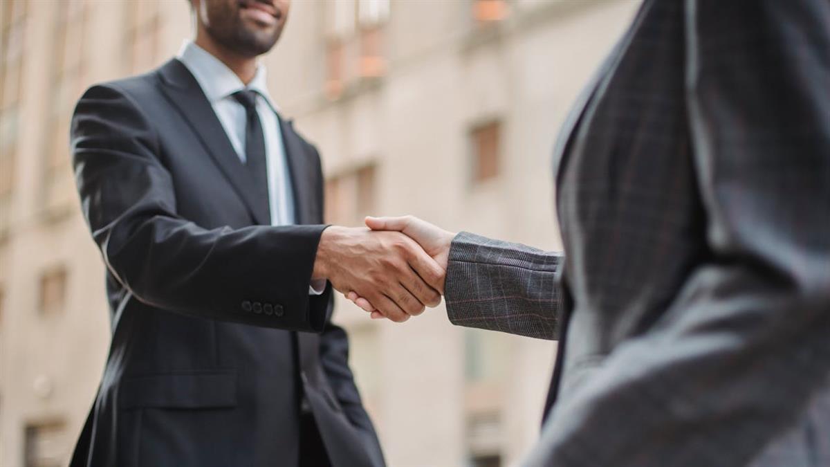 只要40歲以上、零經驗！「這公司」績效飆升 50歲新人月薪達38萬