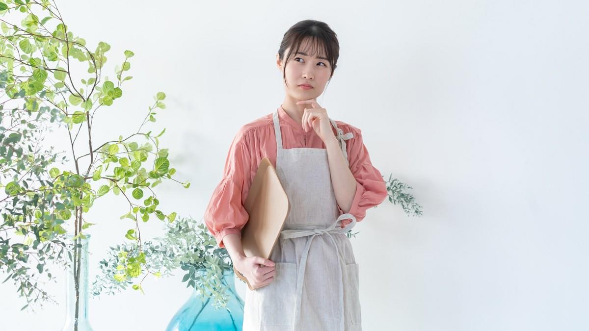 00後工讀妹「排4天請3天」 她問如何辭退不違法 網兩派戰翻