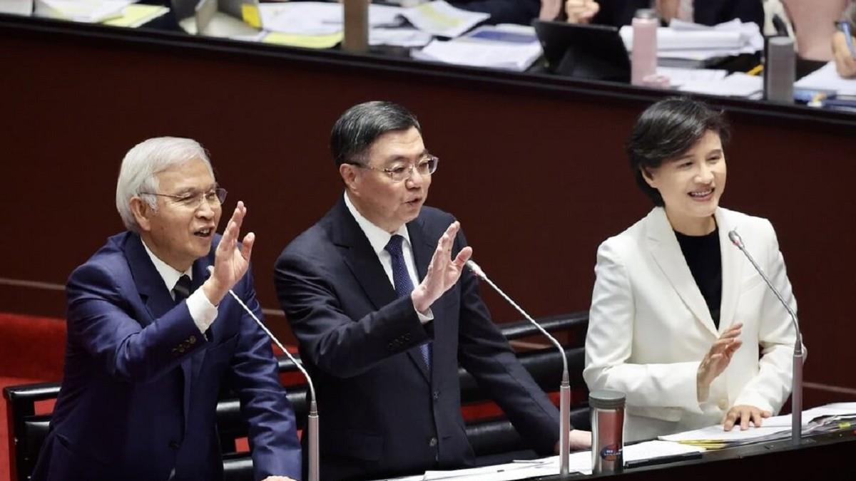 高金素梅質問「是誰窮台」？ 卓榮泰駁斥：我們沒有窮