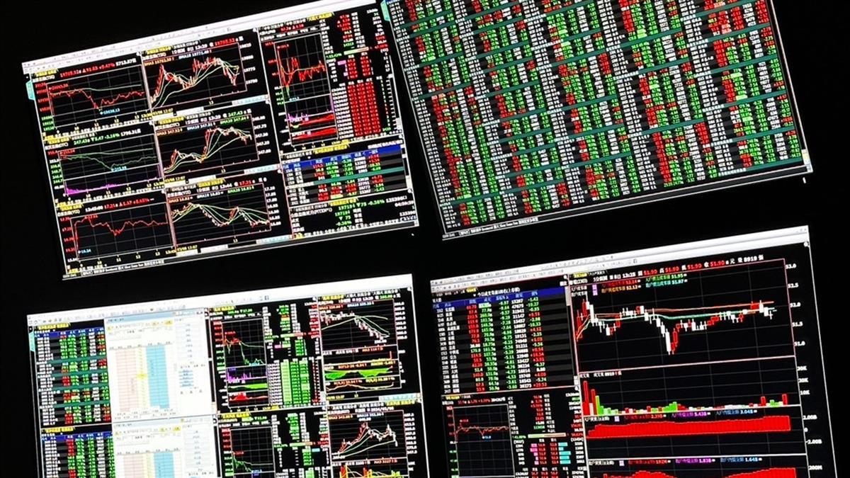 台股下跌111點 輝達背板股超強 「這新兵」開盤衝漲停