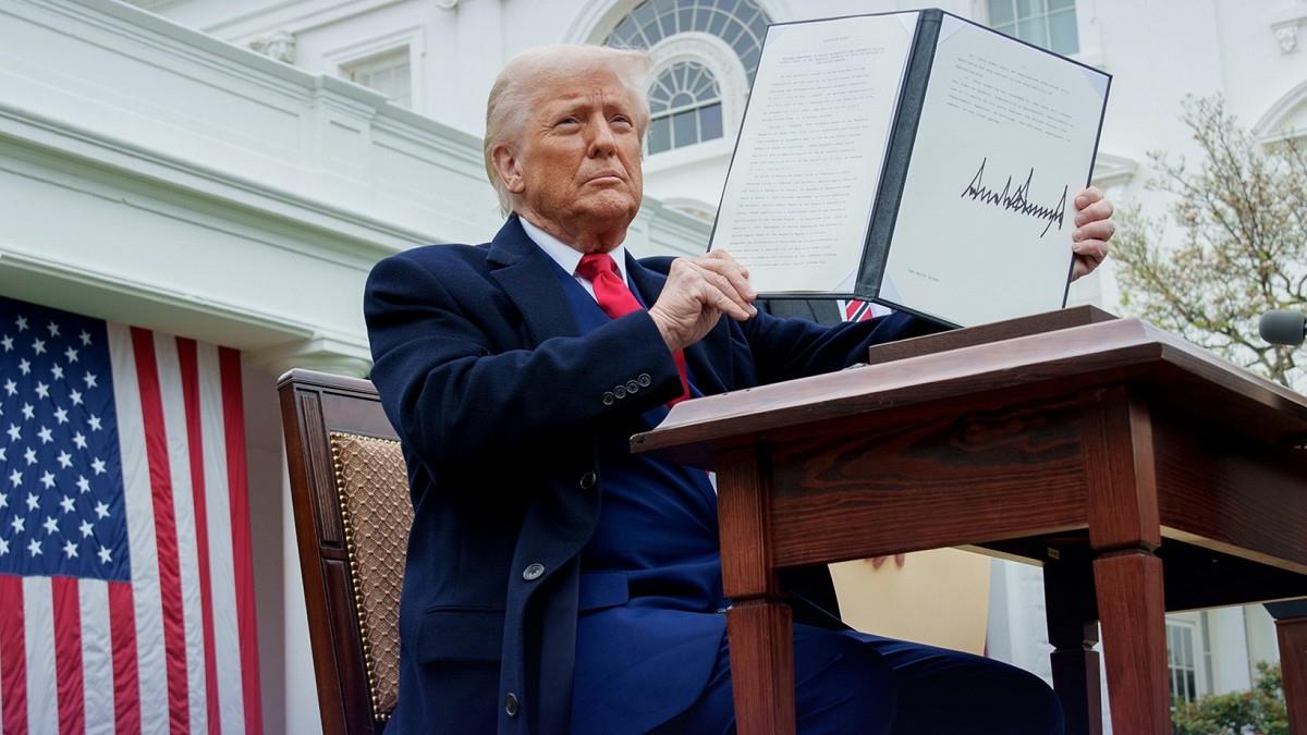 「川普已死」假消息瘋傳！ 源頭是他 貼文破3千萬點閱