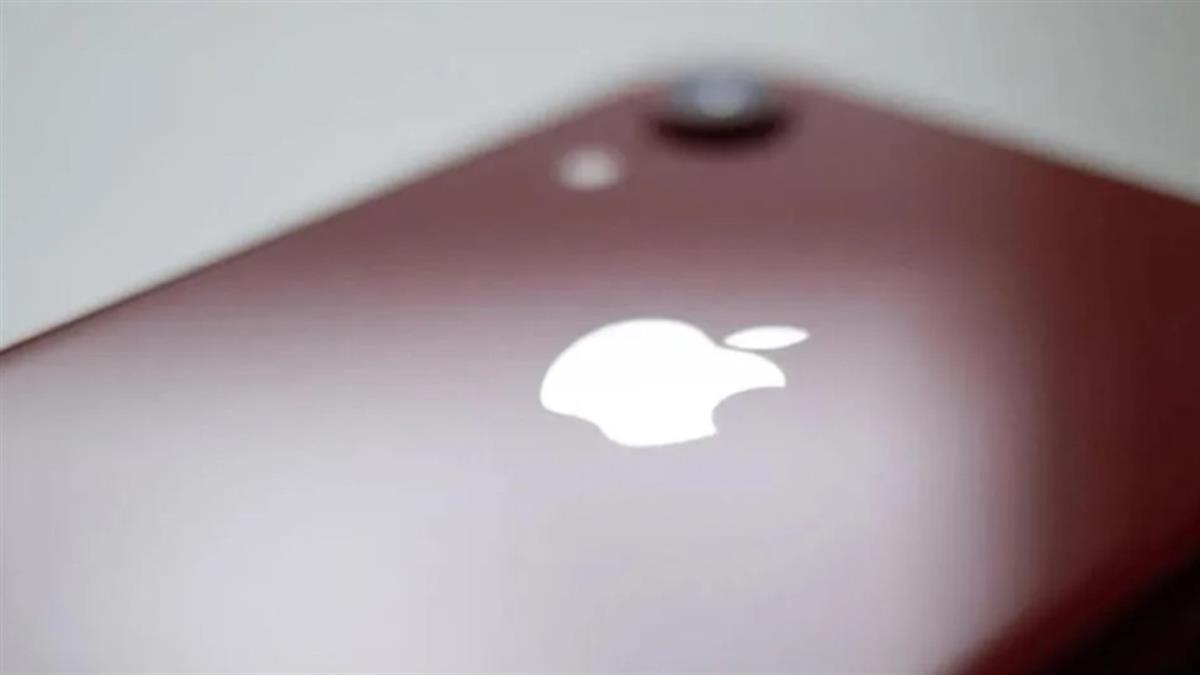 「這檔」獨家供應可折疊iPhone！ 郭明錤：最壞情況已過