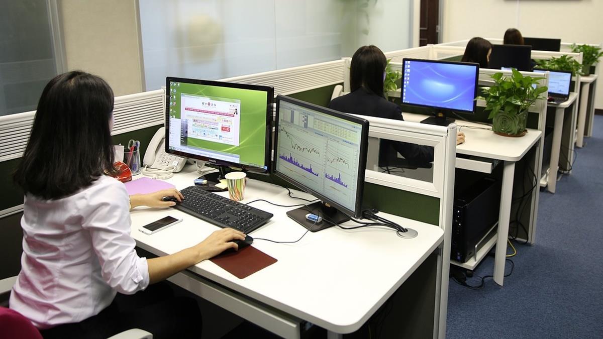 疫情帶來的意外幸福？ 網憶「沒塞車、不用看臉色」嘆：最快樂的2年