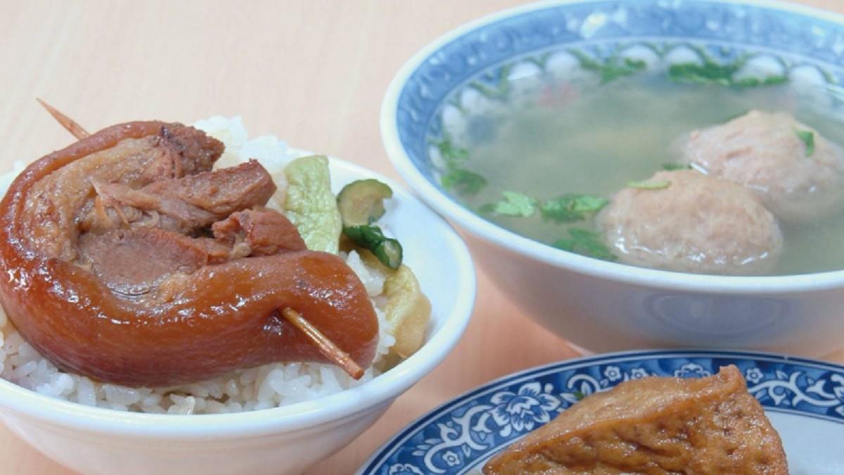 Google評論區藏洋蔥！ 6家爌肉飯「連載愛情故事」 逼哭4萬人