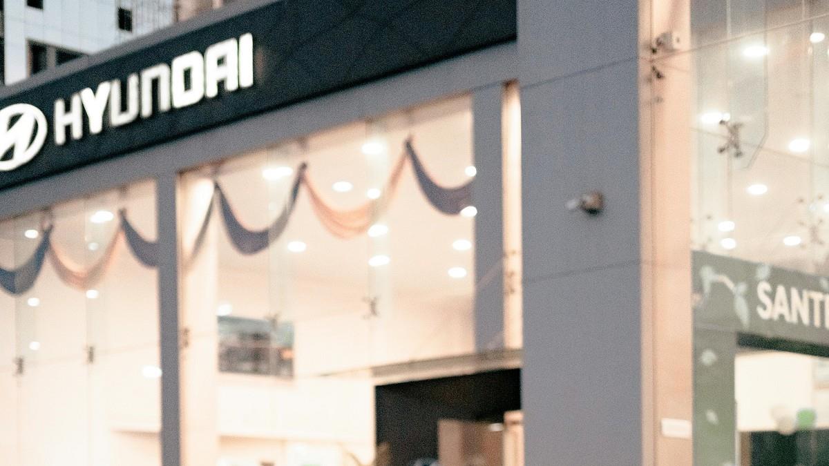 突襲現代汽車逮數百人！ 邊境沙皇：「移民執法」將針對更多企業