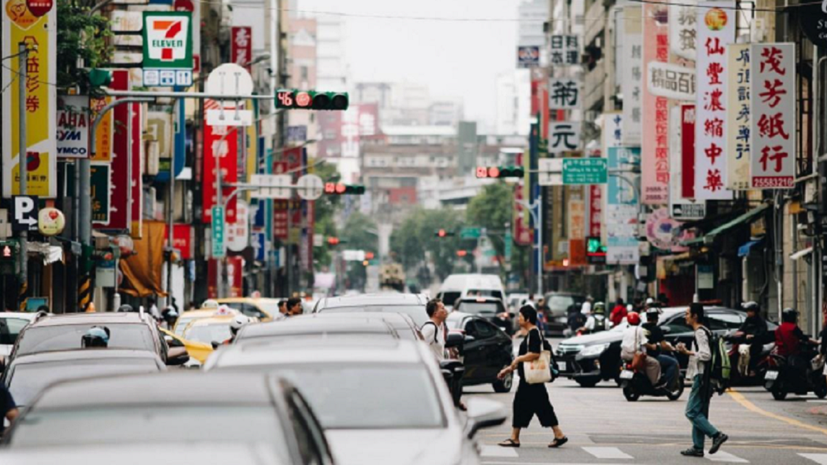 央行鬆綁售屋期限「1年⭢18個月」專家：換屋族暫時得救了