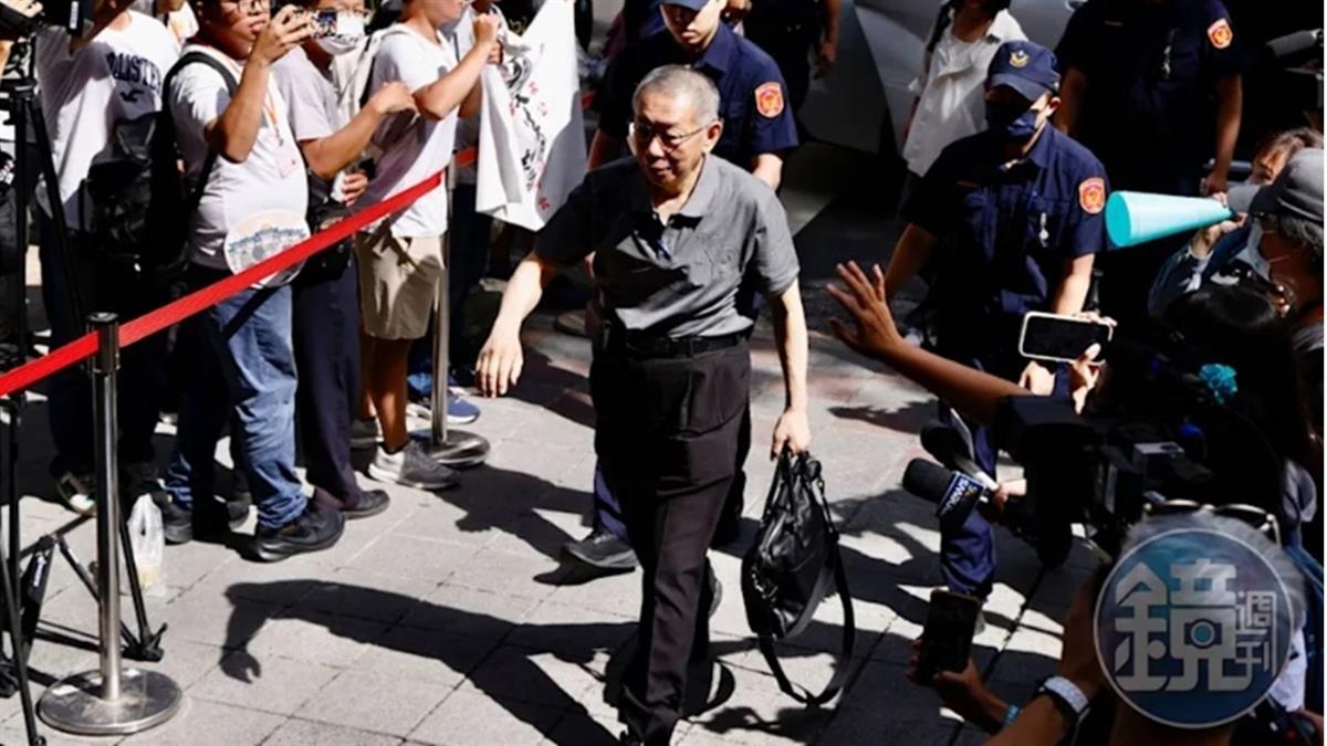 柯文哲「共識決」遭打臉！ 證人：彭振聲忽視反對意見