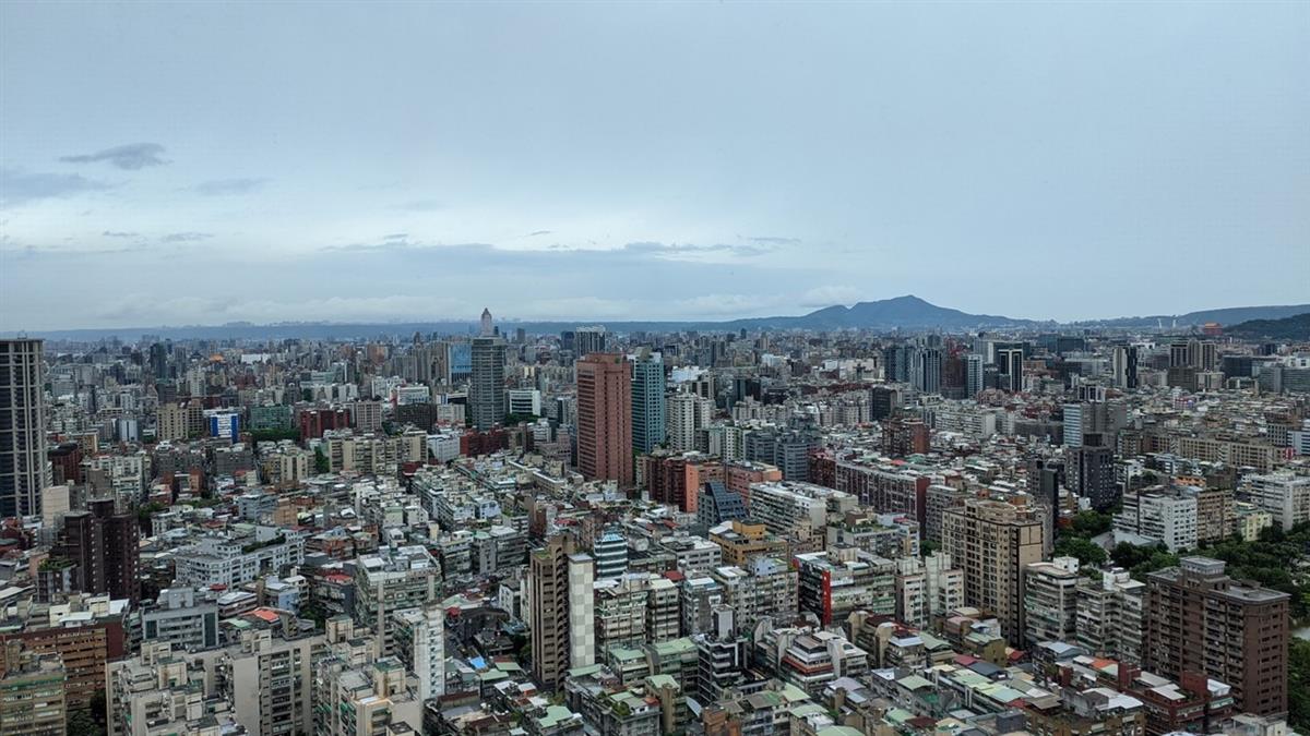 限貸令滿週年「交易摔2成」 專家：央行總量管制是關鍵