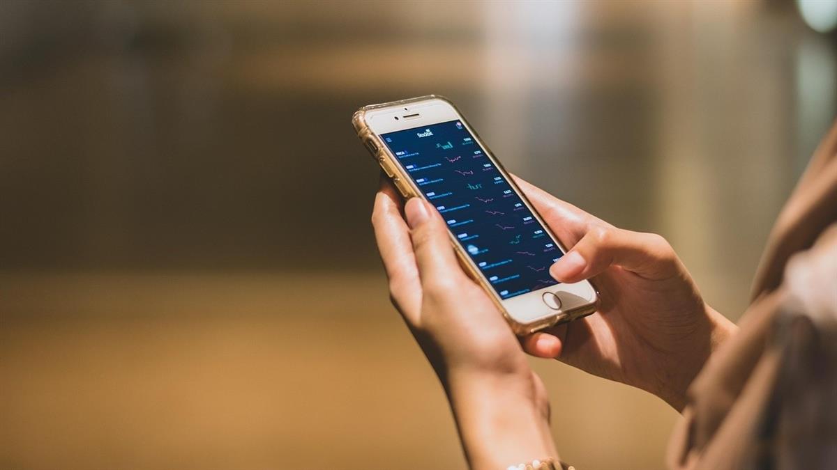 繼承380萬！她問「買高股息ETF」能否不工作 網看法兩極