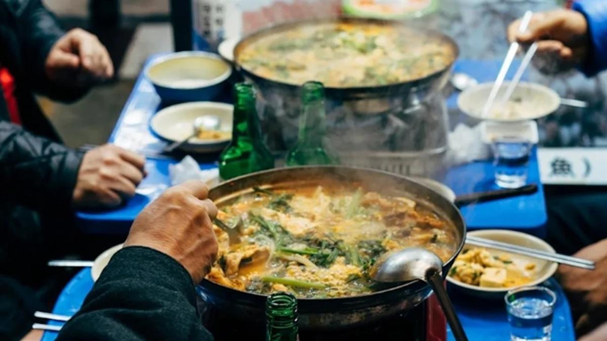 吃火鍋收不收1成服務費？ 闆娘「霸氣回一句」 4萬人讚爆