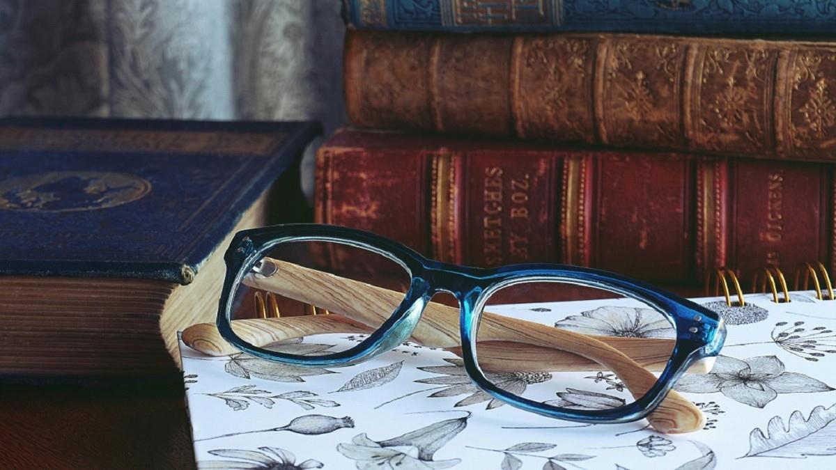 眼鏡到底怎麼洗？驗光師分享3招 不要再讓眼鏡受傷