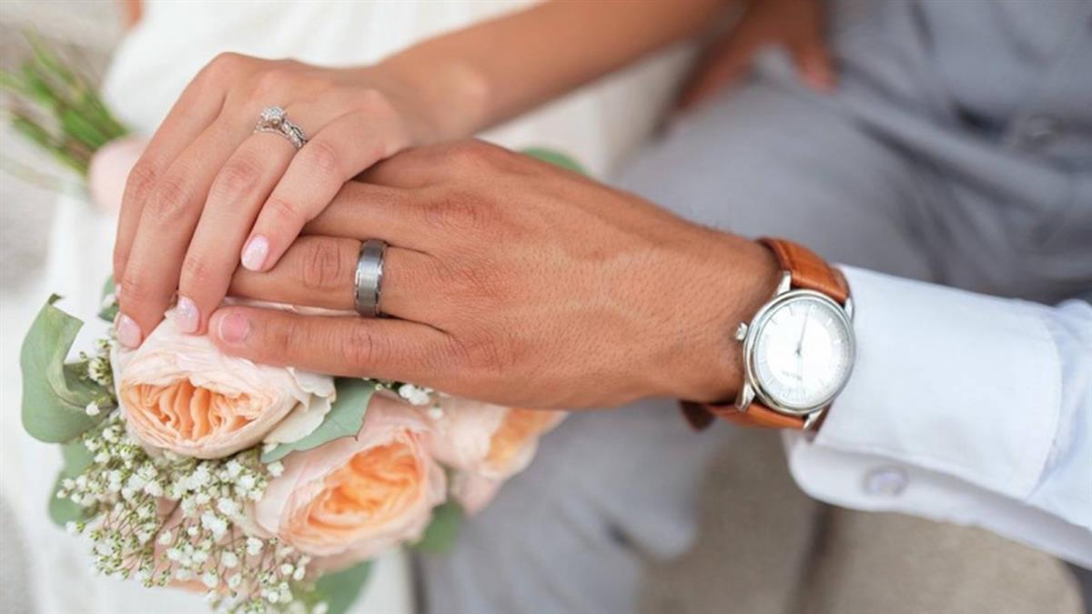 婚禮前2週她逃了！痛揭男友「驚天秘密」 準婆婆火大索賠250萬